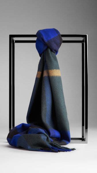 burberry sapphire blue scarf